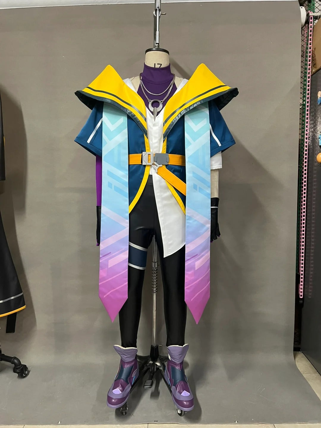 League of Legends Aphelios Cosplay Costume