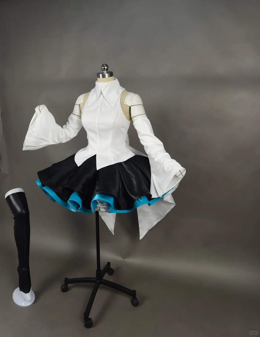 Hatsune Miku Star S White Cosplay Dress