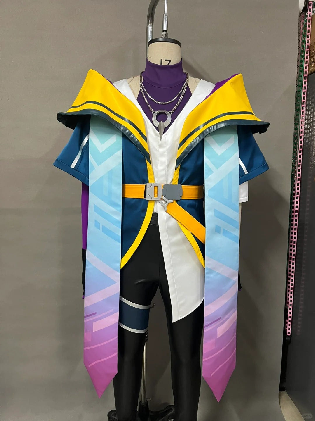 League of Legends Aphelios Cosplay Costume